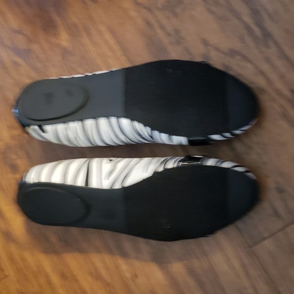 Ladies flats - Picture 4 of 7